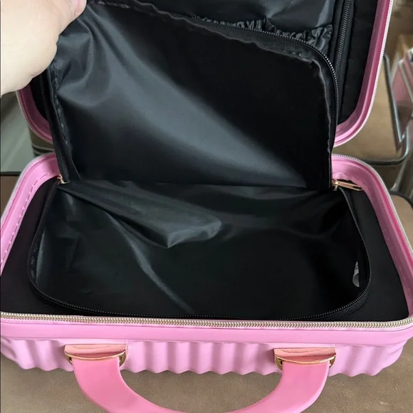 Cosmetic Pink and Gold Hard Shell Case NWT - Picture 7 of 7